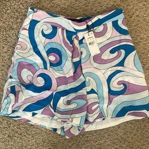 NWT- Express skort !